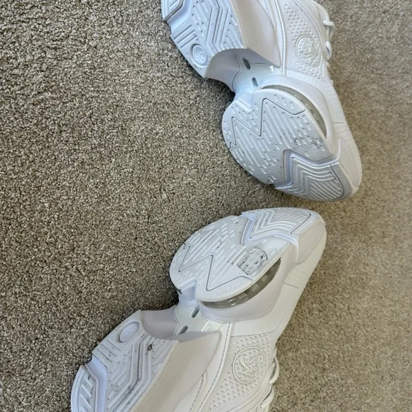 Zumba Fitness White Sneakers - Picture 4 of 6